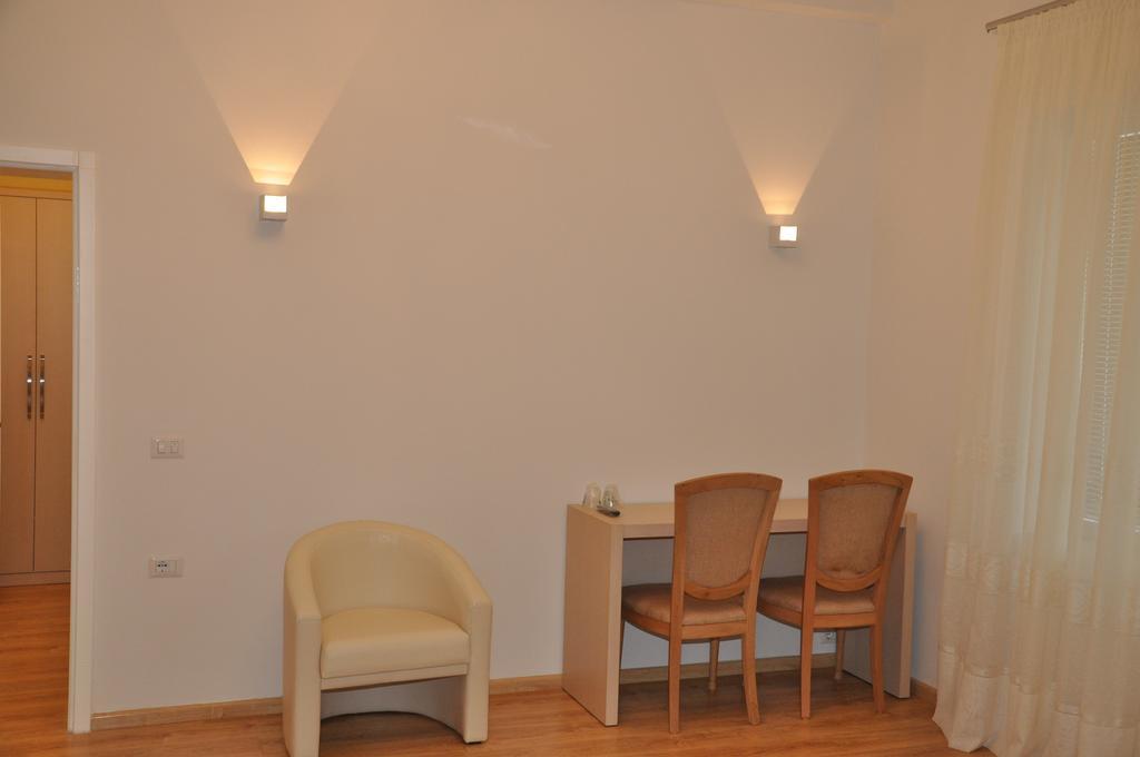 Grand White Hotel Berat